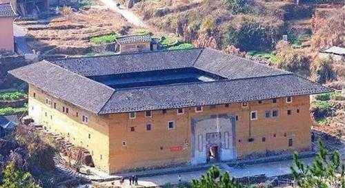 赣南的客家围屋形状多为方形还是圆形(客家围屋形状)