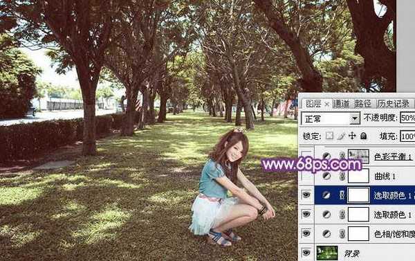 Photoshop为树林下草中的美女调制出淡美的黄紫色